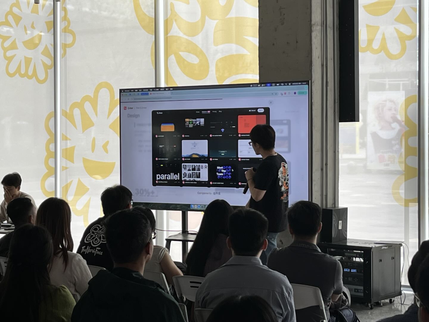 Chris presenting Enter's Design screen at the workshop