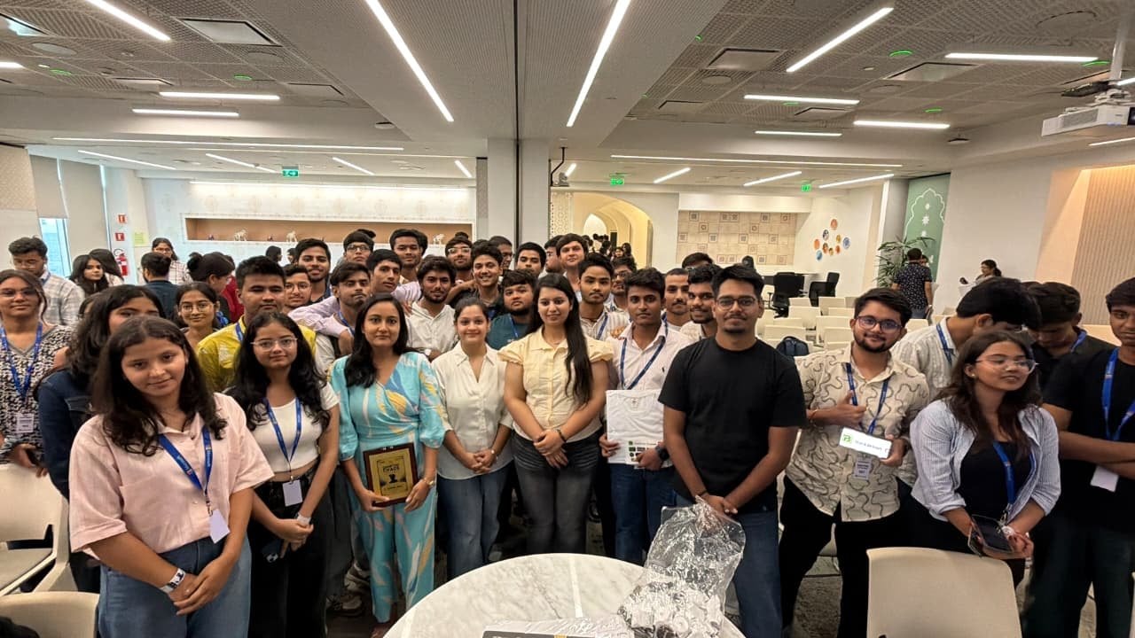 Builders and organizers gather for a group photo at Cognitive Chaos 2026, held at the Microsoft India (R&D) office in Noida.